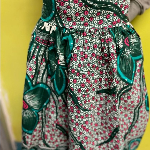 Skirts - Picture 4 of 4